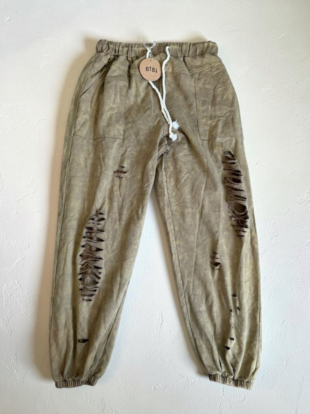BIBI Women’s Tan Distressed Lounge Joggers Pants Size Large NEW NWT